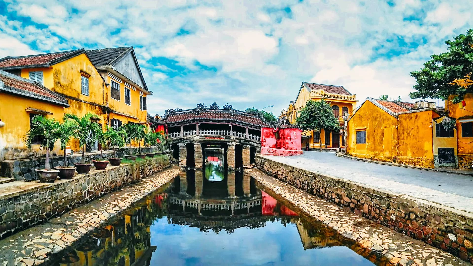 Cuộc phiêu lưu lãng mạn tại Việt Nam - Photo 4